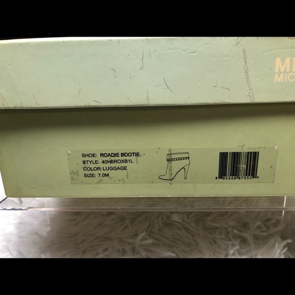 👢 Michael Kors boots - Picture 9 of 9